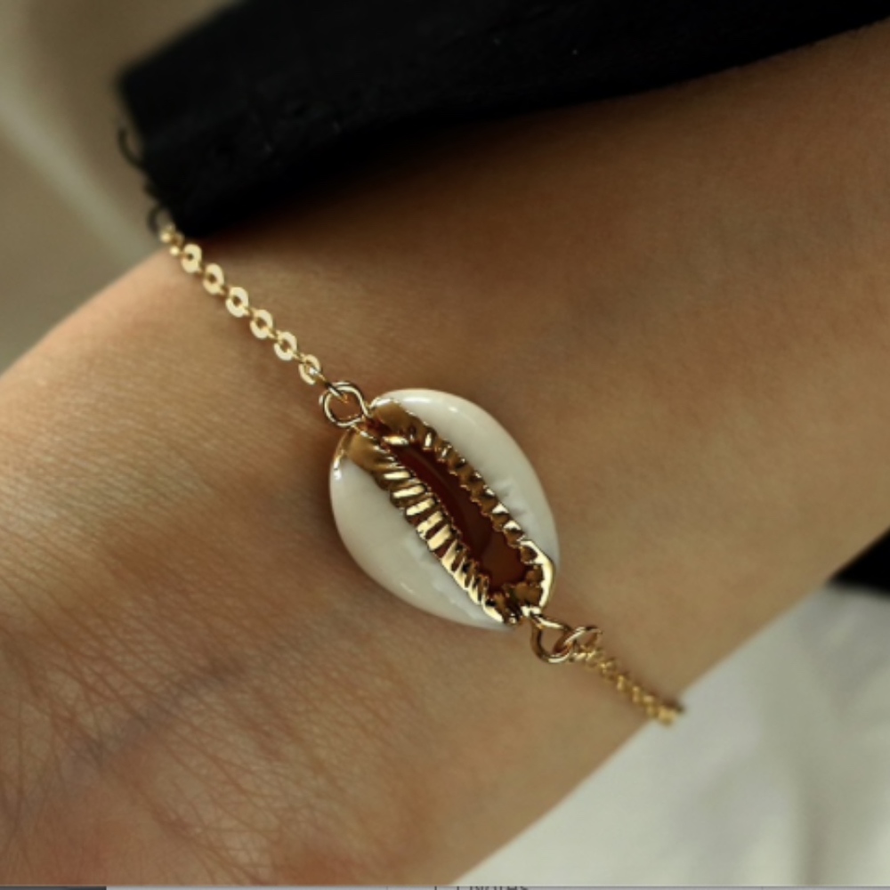 Gold Painted Seashell Beach Chain Bracelet
